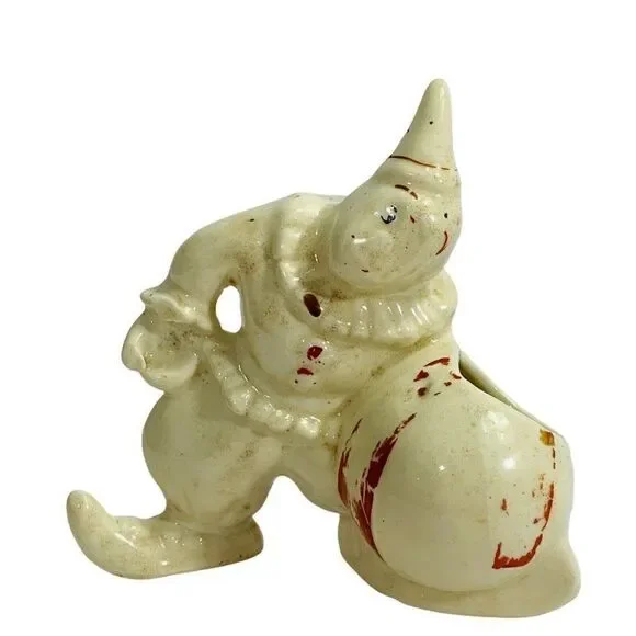 Vintage Ceramic Clown Figurine Red White Circus Whimsical Farmhouse Folk Decor - Picture 7 of 7
